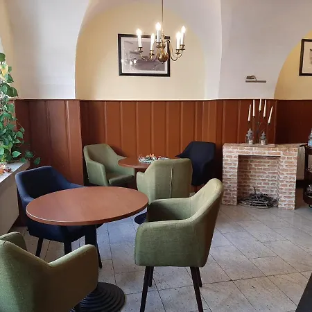 Deutsches Haus 호텔 3*