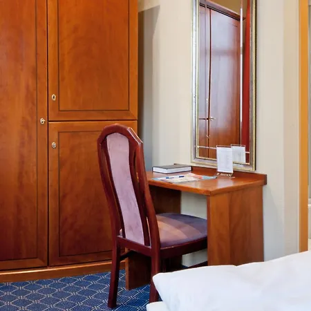 Deutsches Haus 3* Митвайда