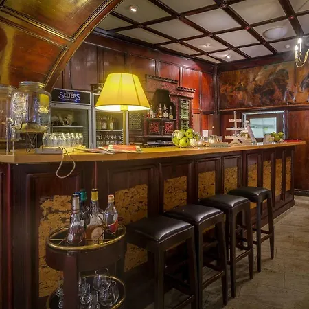 호텔 Deutsches Haus