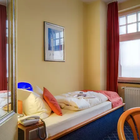 Deutsches Haus 3* 미트와이다