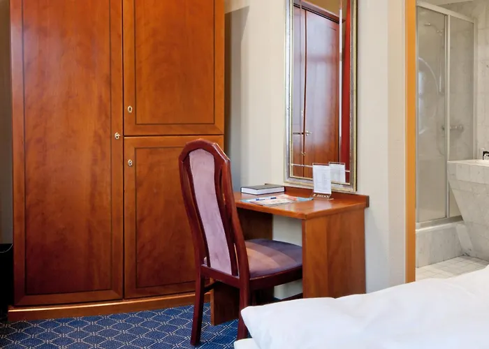 Deutsches Haus 3* Митвайда