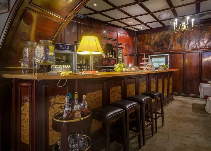 Отель Deutsches Haus