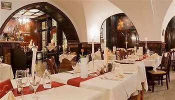 Deutsches Haus Отель Митвайда