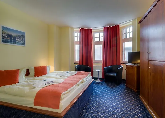 Deutsches Haus Отель 3*